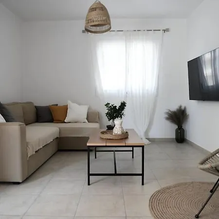Sunfree House  *